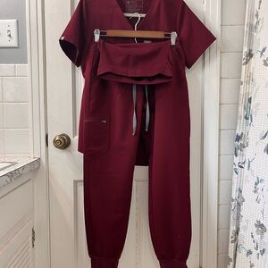 Figs Zamora Maternity Burgundy Jogger Scrub Pants and Matching Top